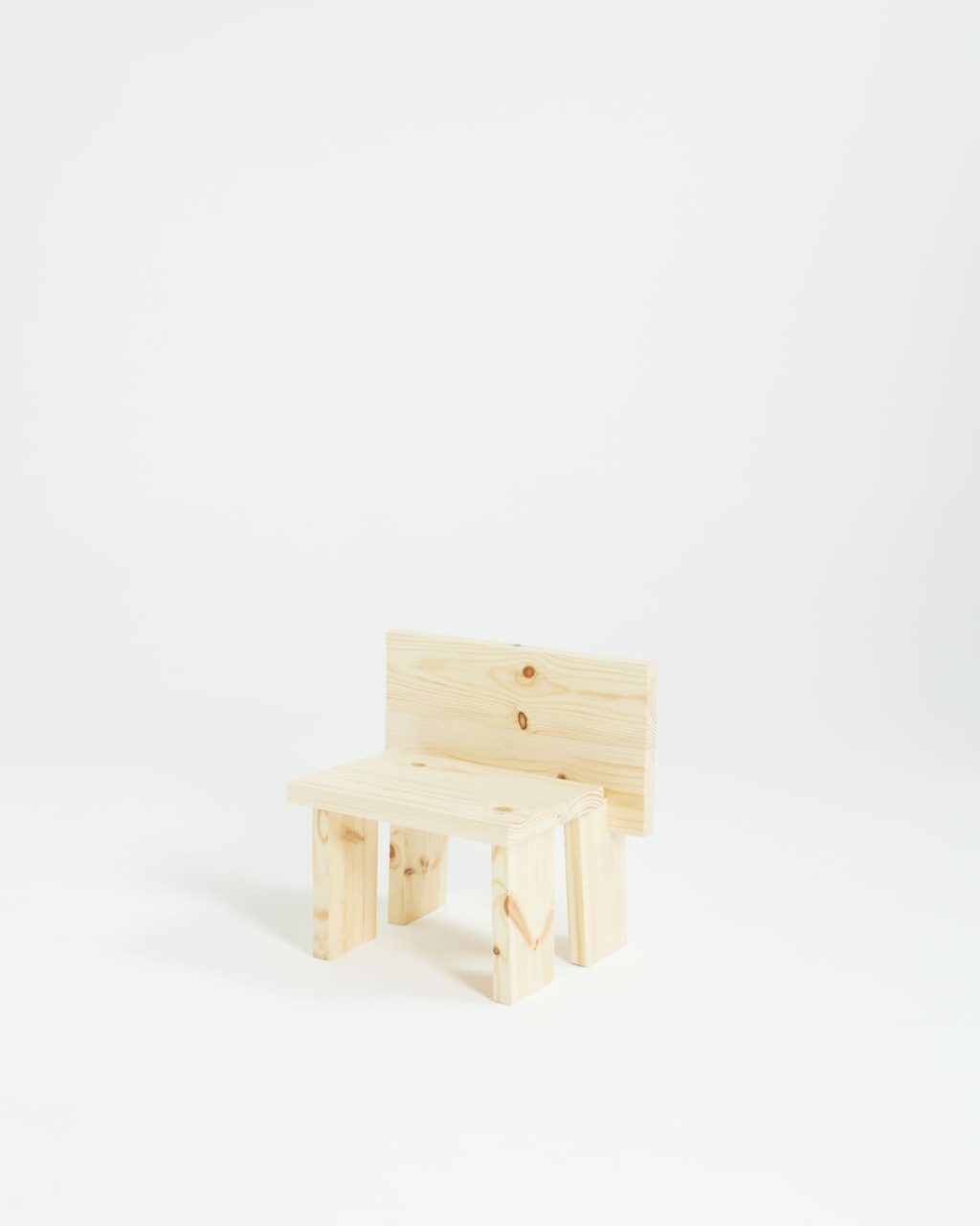 CHAIR 25