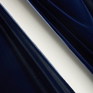 CURTAIN 11