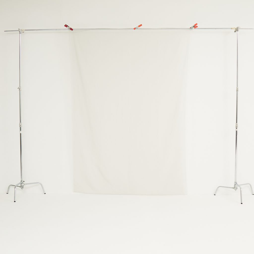 CURTAIN 17