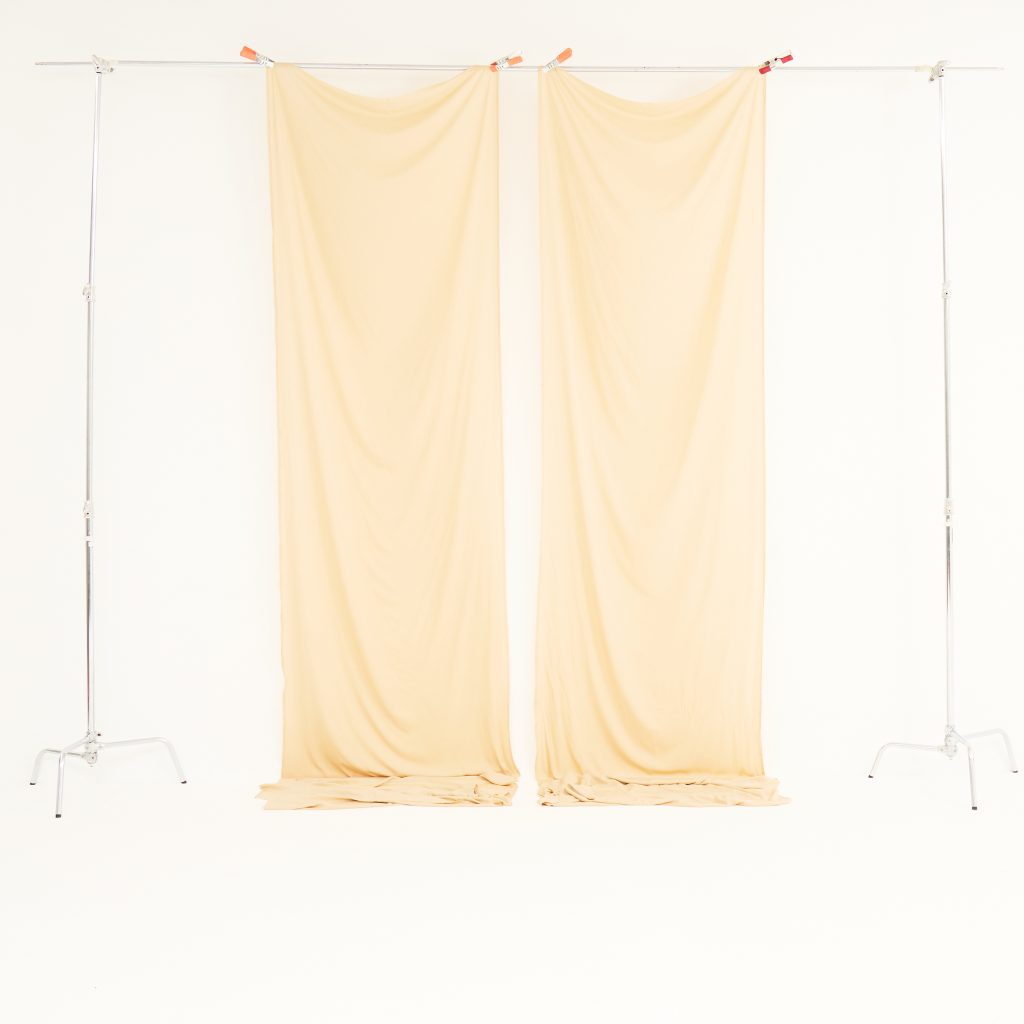 CURTAIN 24