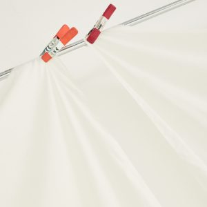 CURTAIN 33