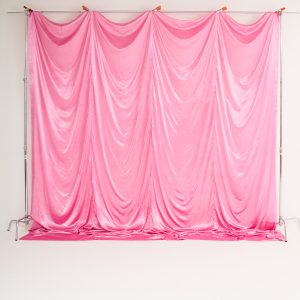 CURTAIN 40