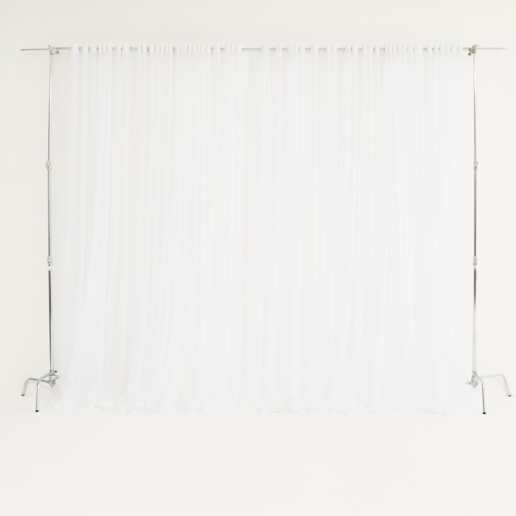 CURTAIN 22
