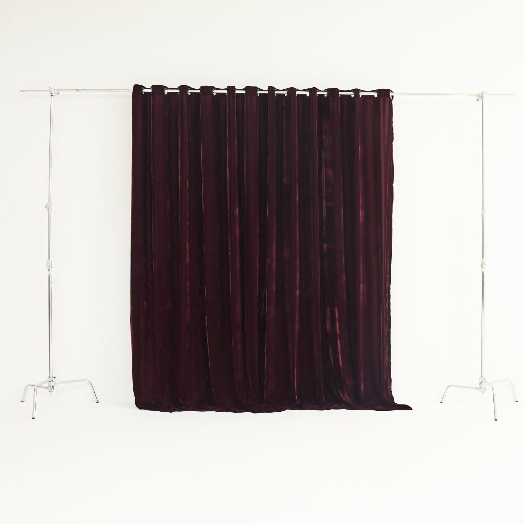 CURTAIN 8
