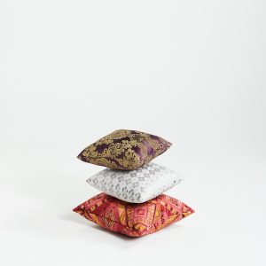 POUFS 4