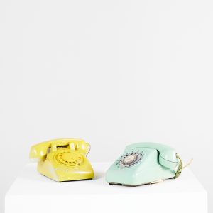 TELEPHONE 32