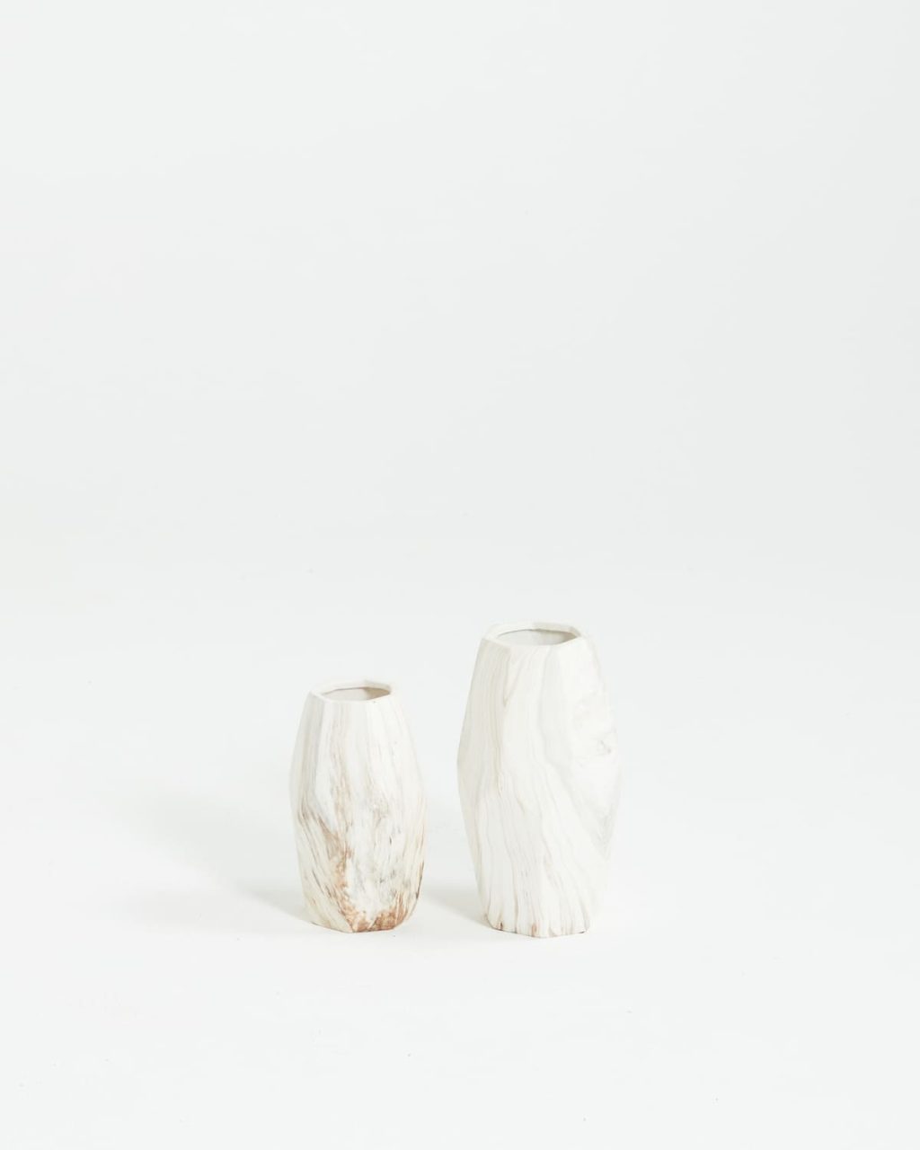 VASES + TOKRI 10