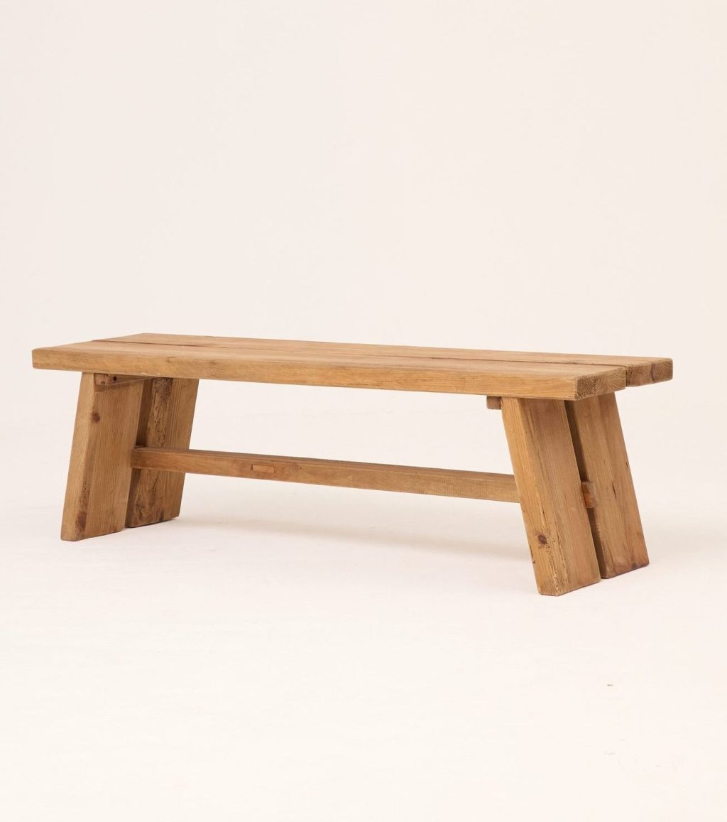 BENCH 8