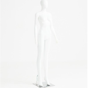 Mannequin 37